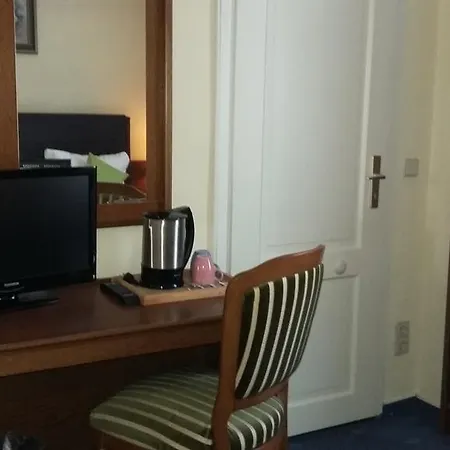 Celia Guest house 3*